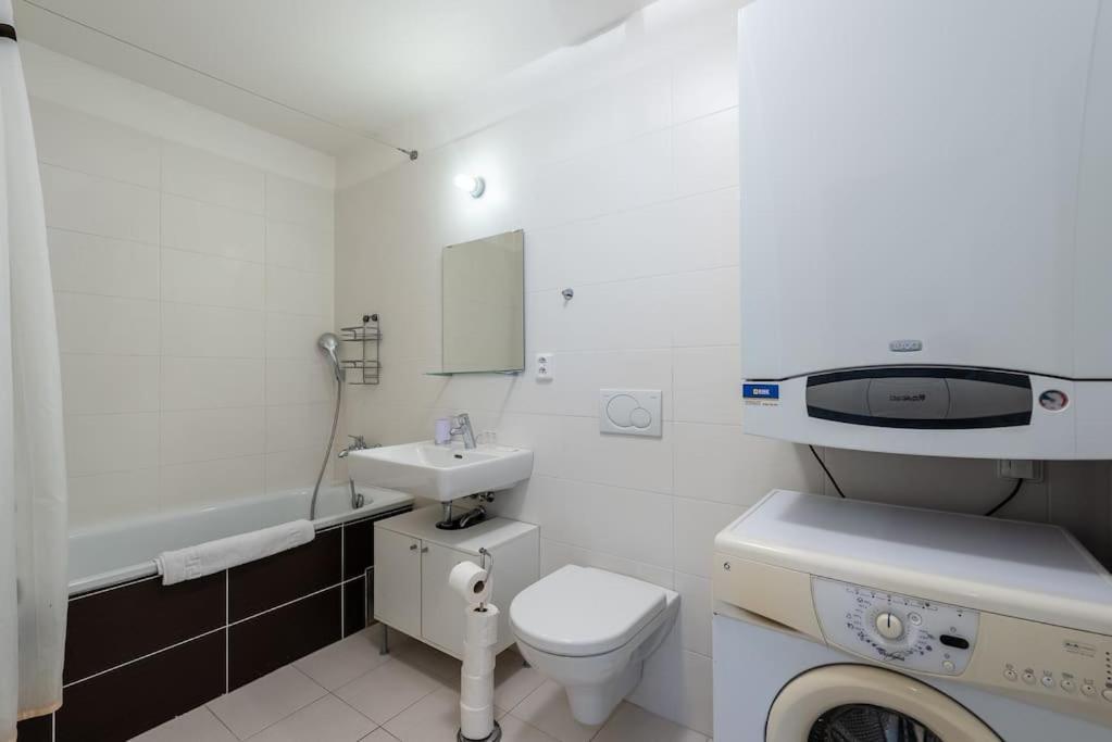 Sunny Safron Apartment Prague Extérieur photo